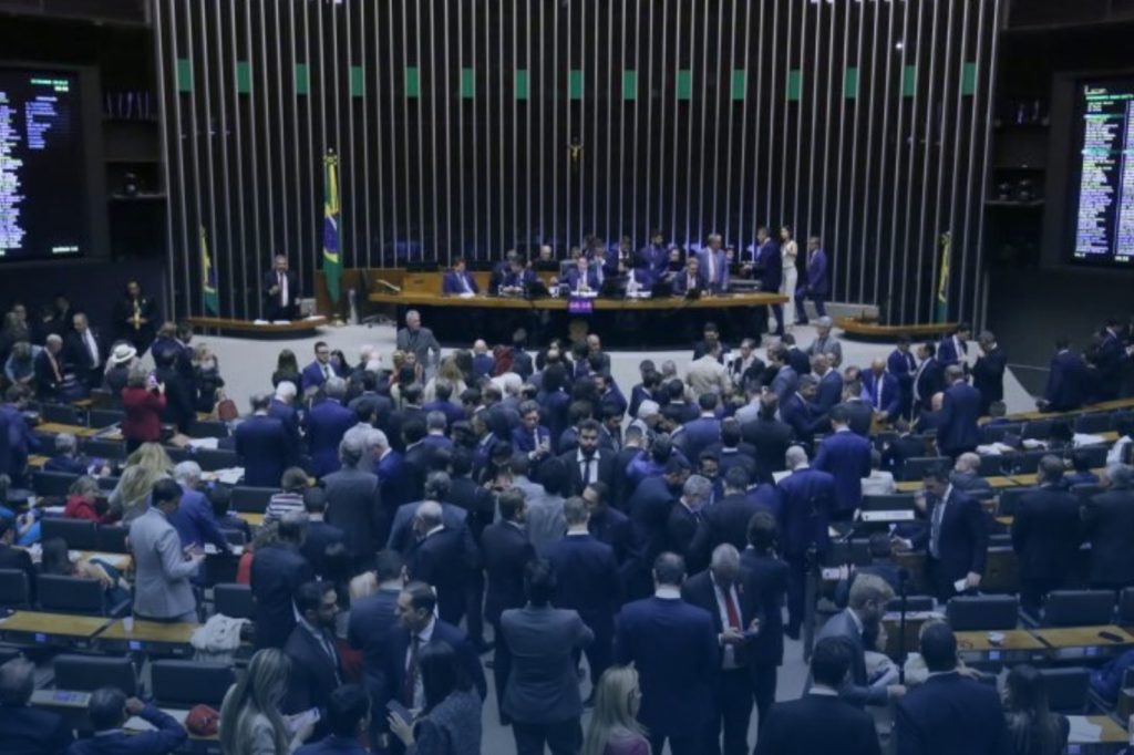 Isenção do IR para salários de até R$ 5 mil